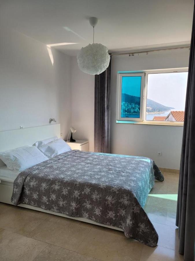 Gospino Apartment 1 Perfect For A Family Trogir Dış mekan fotoğraf