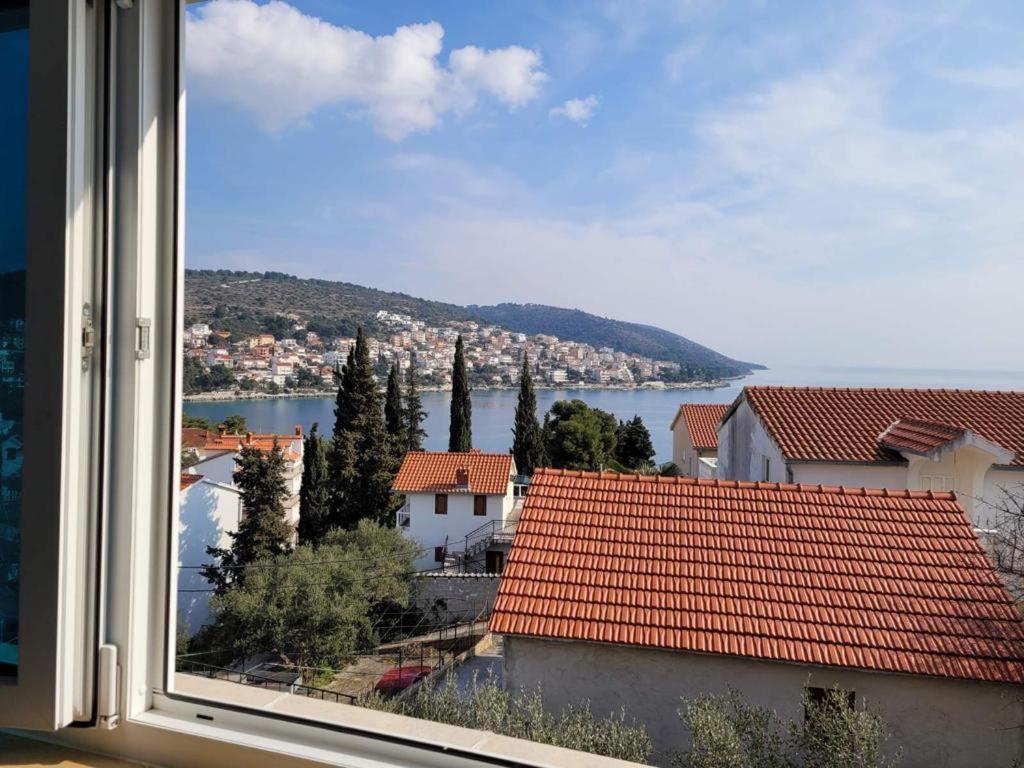 Gospino Apartment 1 Perfect For A Family Trogir Dış mekan fotoğraf